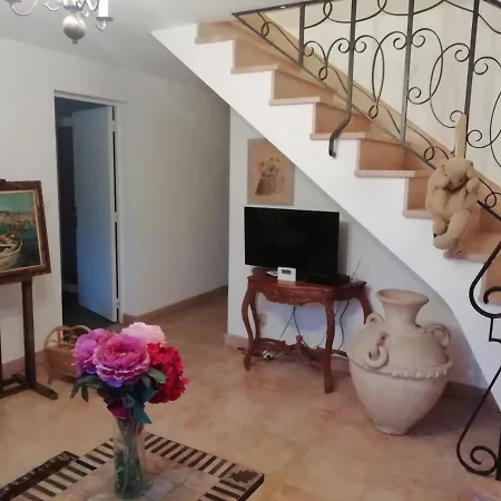 Aux 3 Licornes Appartement *